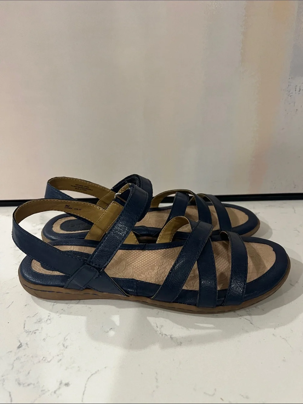B.O.C. Women’s vegan navy blue Velcro sandals size 8